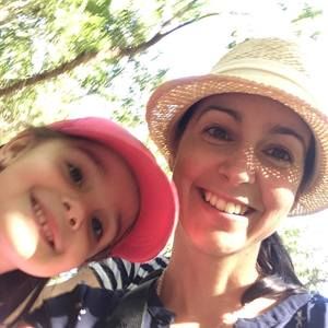 Meet your Posher, Cynthia